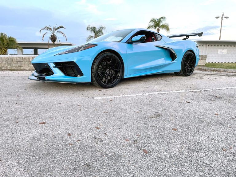 Blue Corvette C8 with Matte Black D01 Forged Wheels and Power Mods