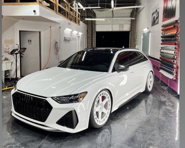 Audi RS6 Avant White with New White D12-R Wheels